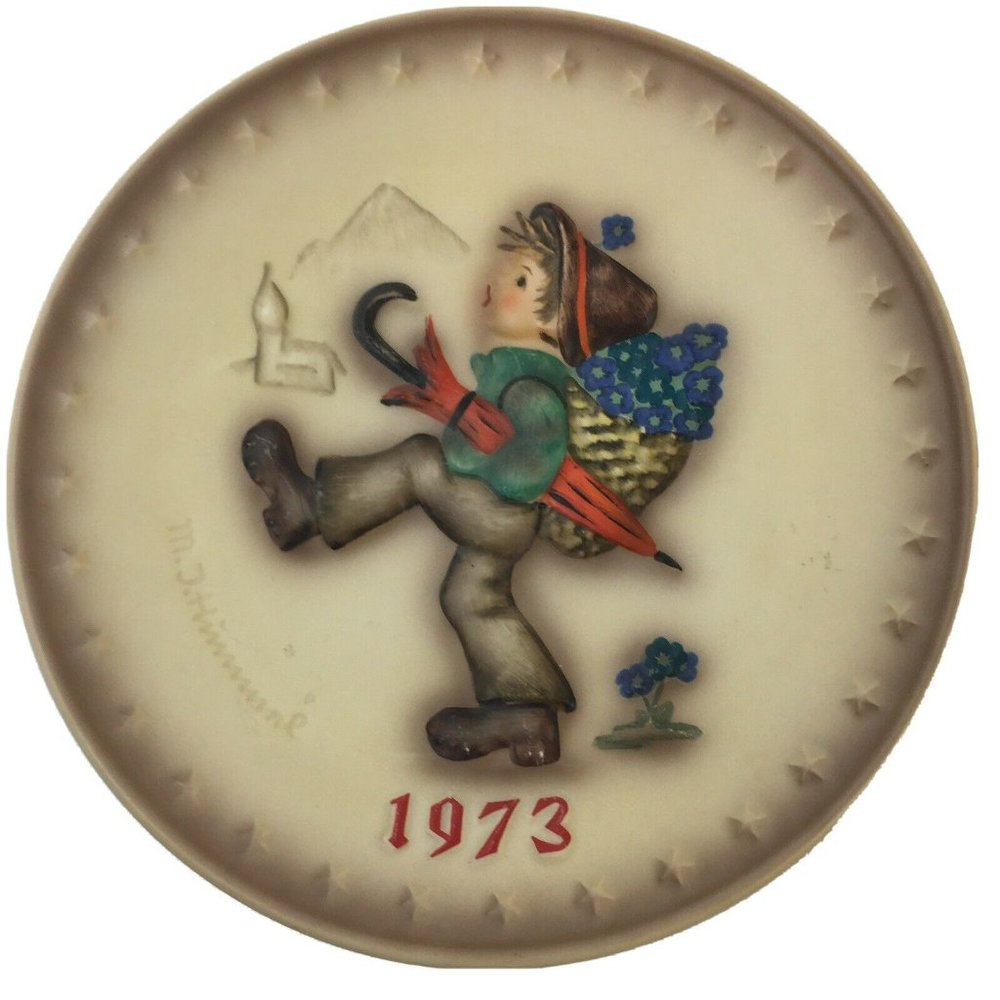 1973‎ M J Hummel Goebel Annual Collector Plate